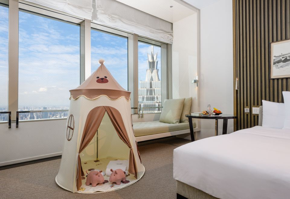 Park Hyatt ShanghaiBund River View Deluxe Family Room