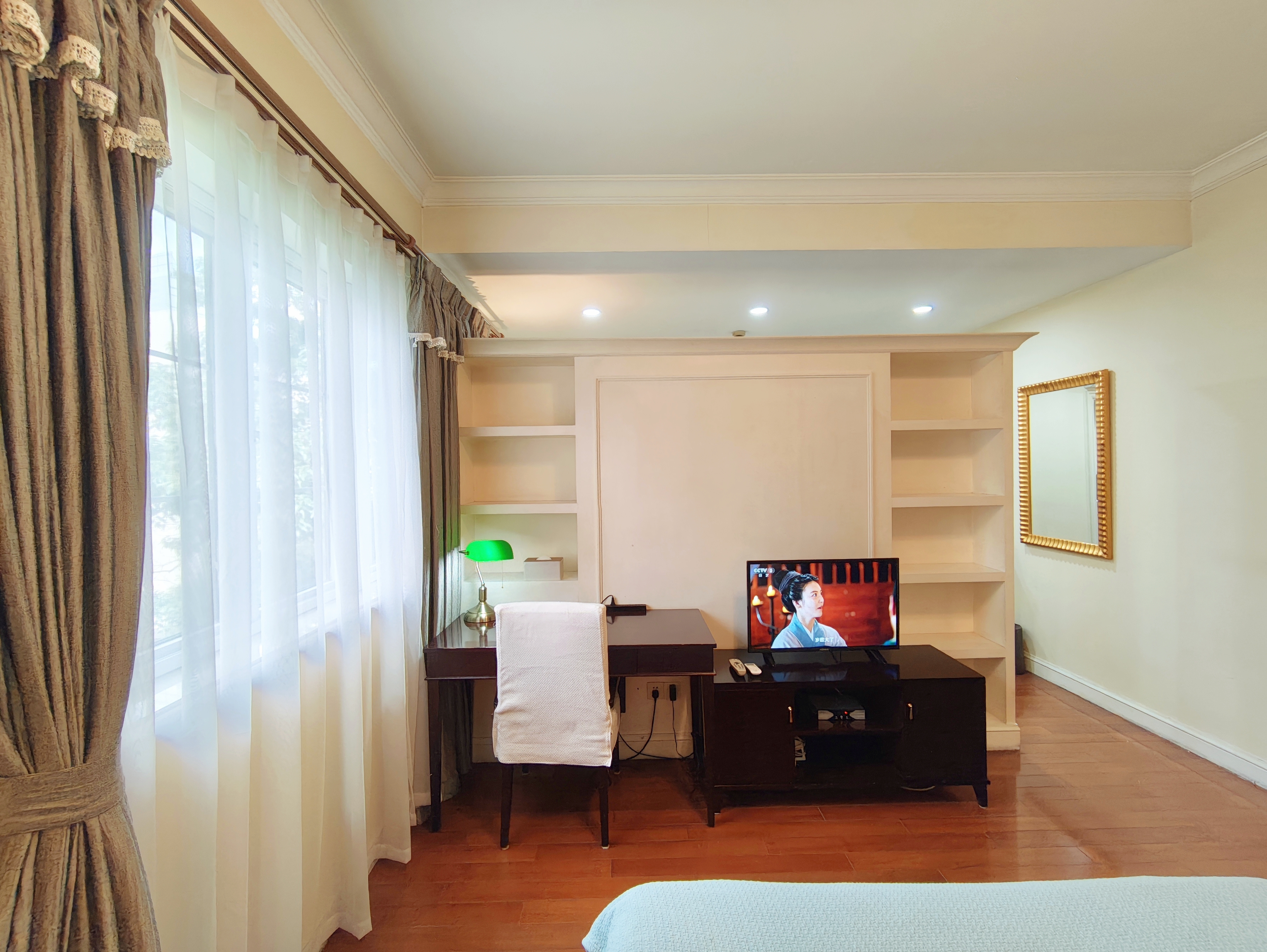 精致大床間| 西門子洗衣機| 燃氣灶廚房