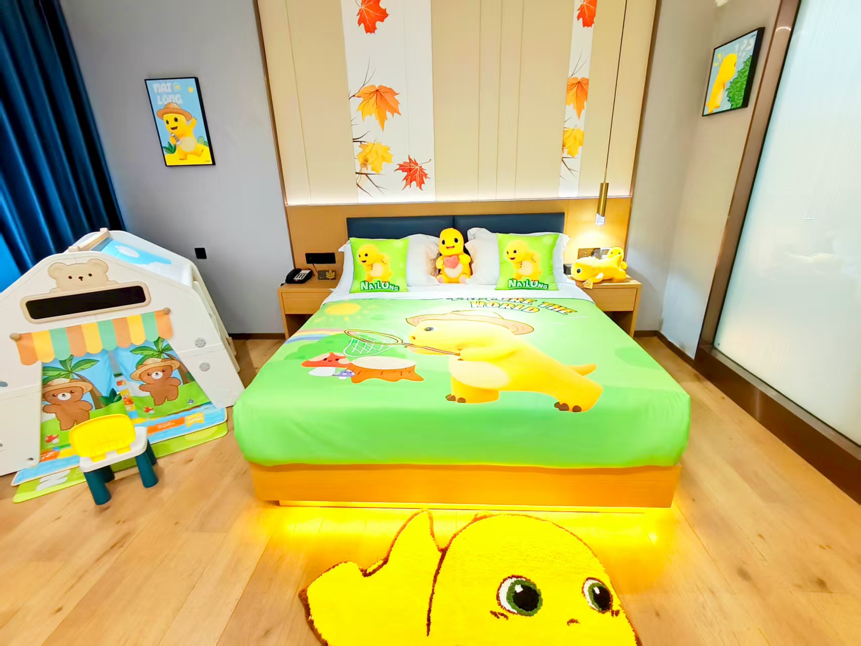 奶龙亲子大床房【小童玩具屋.小童浴袍.拖鞋】