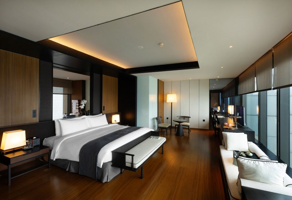 豪華庭園江景房