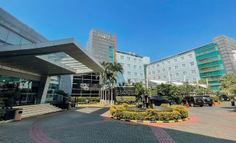 Grage Grand Business Hotel Cirebon - Housity