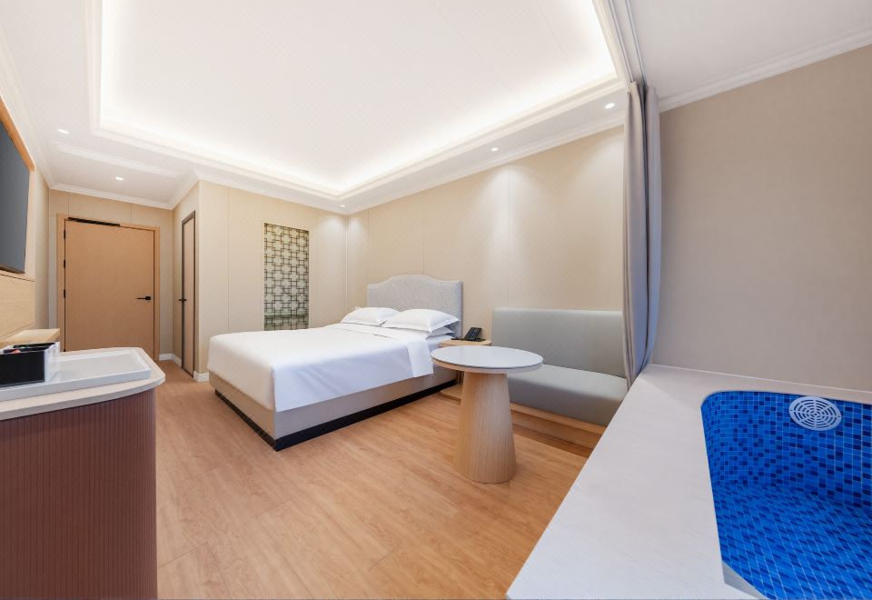 雅致私汤大床房（慕思助眠+智能马桶+小冰箱）