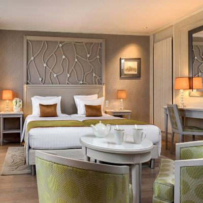 Deluxe Room Chateau Frontenac Paris Promo Code