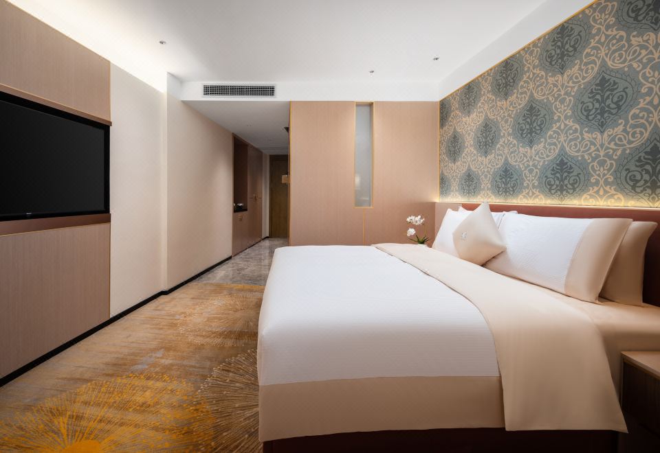 典雅大床房（电视投屏+蒸汽眼罩）