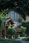 Qingshe Inn