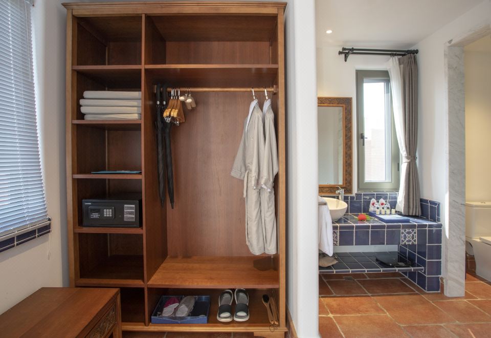 摩洛哥紅房別墅大床房