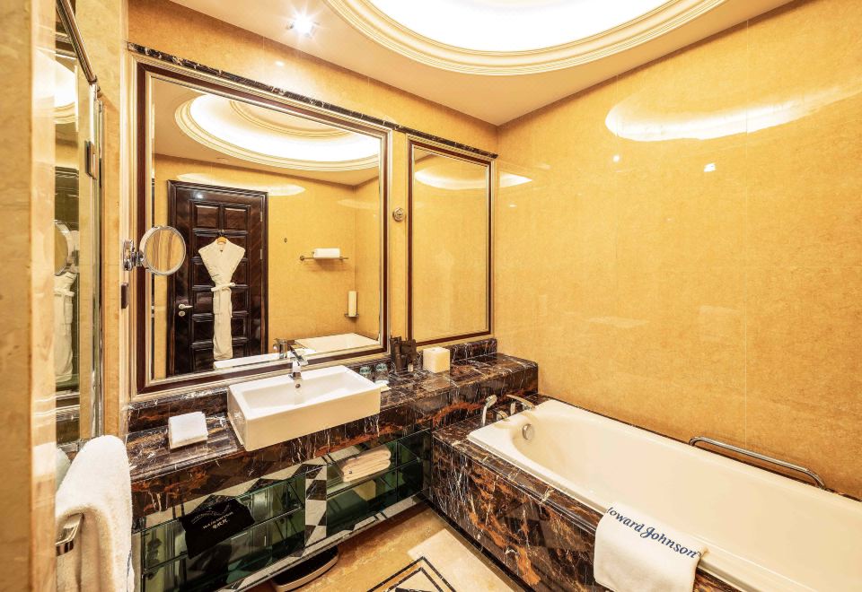 Howard Johnson Agile Plaza ChengduCartoon Themed Room (2 Beds)