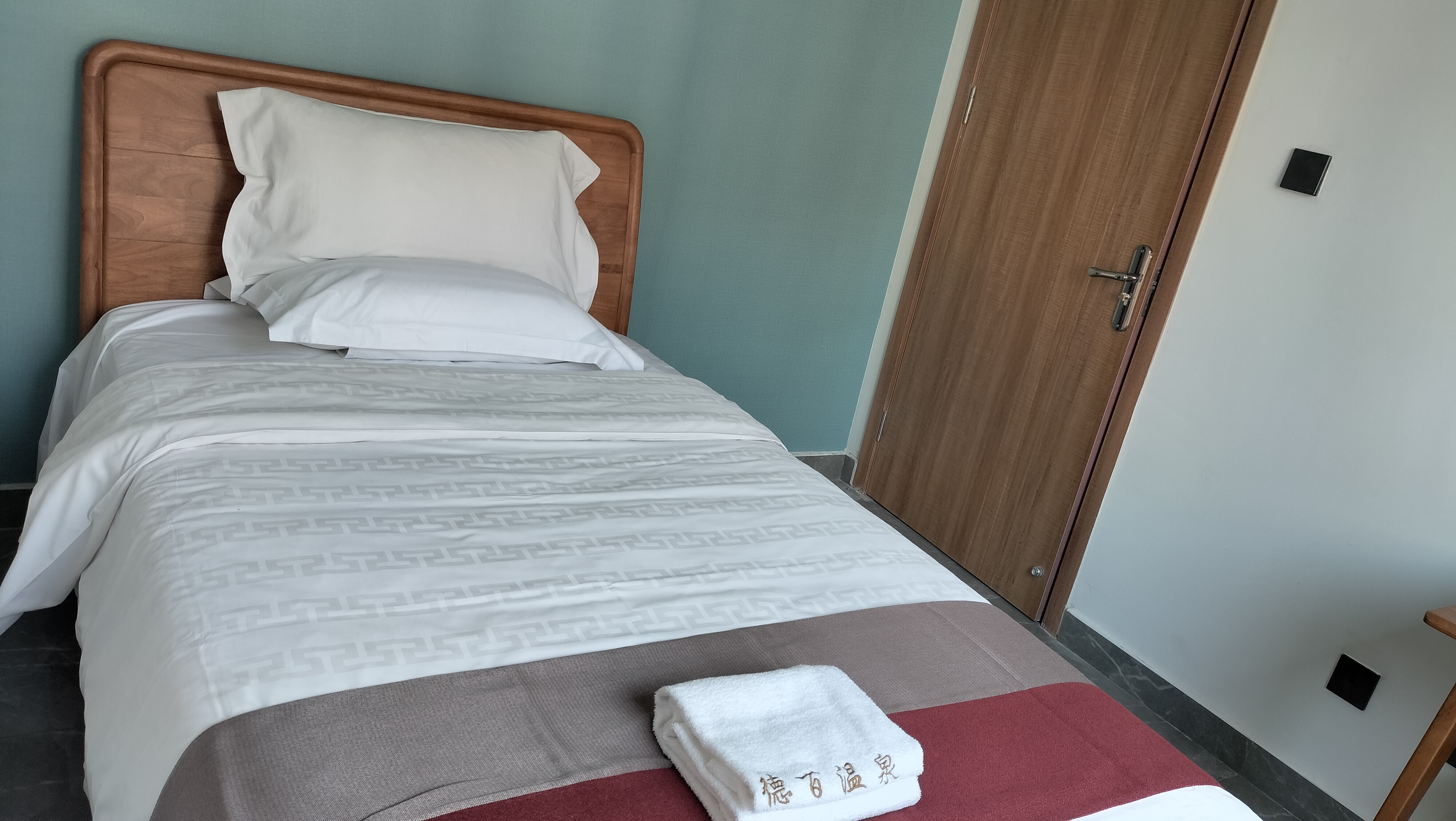 三室一廳公寓客房