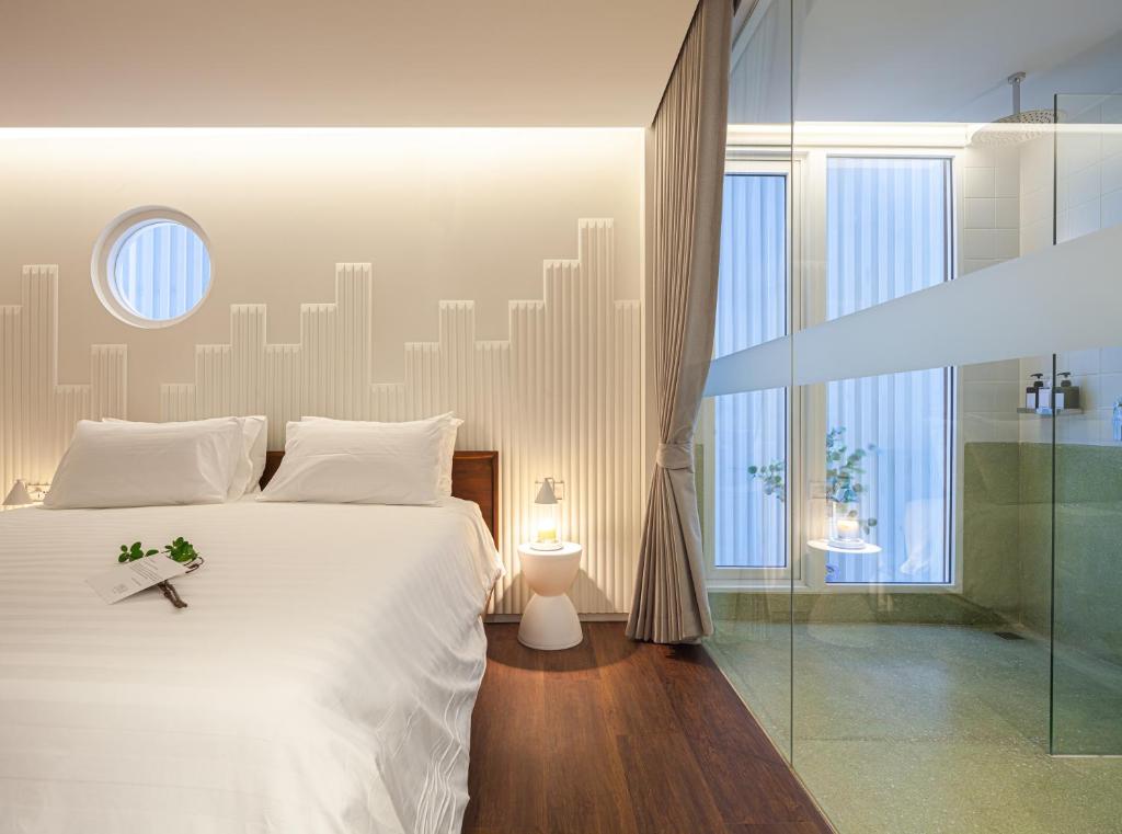 Bonsai Hotel Bangkok, Bangkok: 2026 Deals | Trip.com