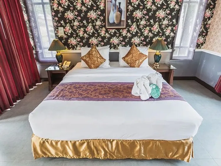 สวีทวิวทะเลสาบ