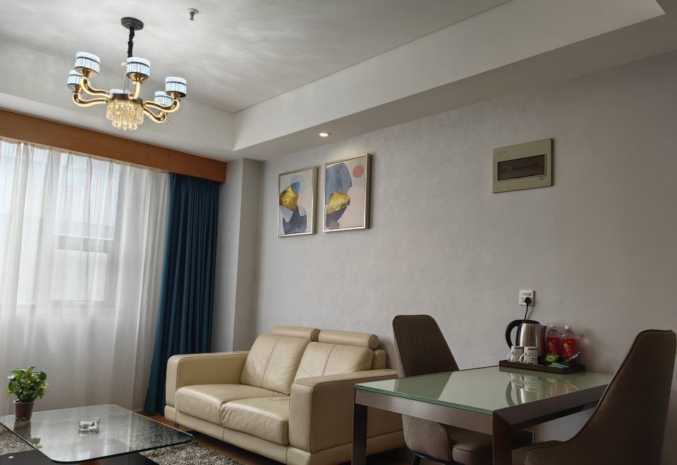 行政套房【溫馨舒適+深睡床墊+寬敞愜意+落地景】