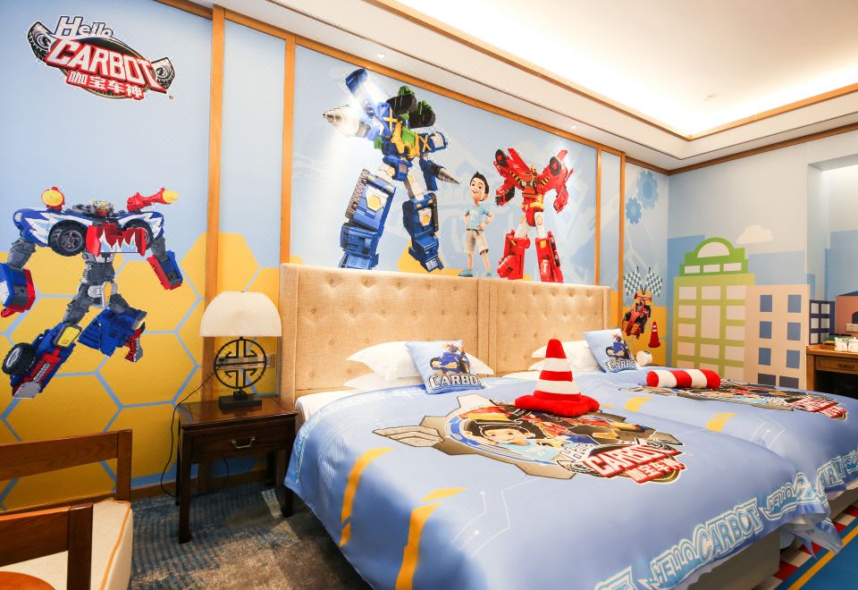 Baihualin Hot Spring Valley HotelKa Bao Racer Theme Family Room With Two Double Beds