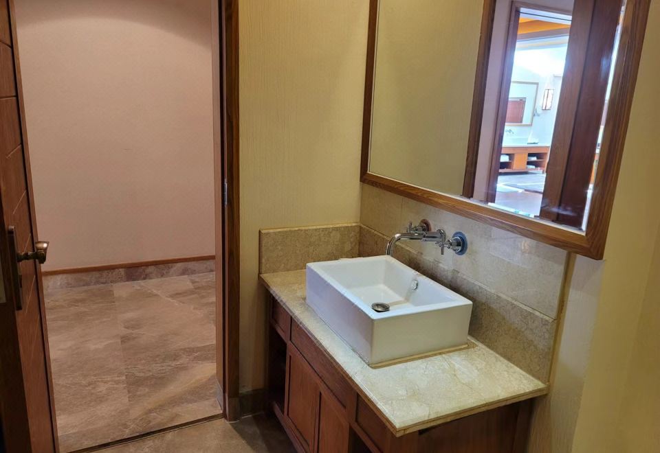 赏月套房-高层天窗-私汤泡池-超大客厅