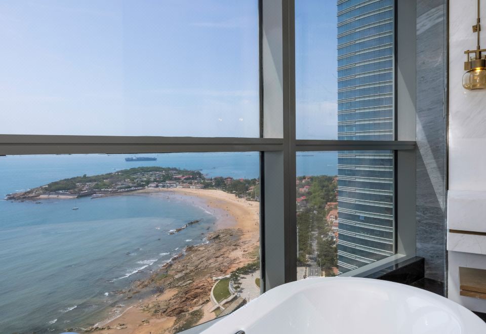 Qingdao Haitian HotelExecutive Deluxe King Sea View