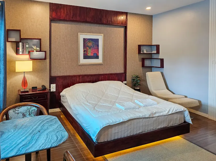 ห้องดีลักซ์เตียงเดี่ยวพร้อมสระว่ายน้ำ