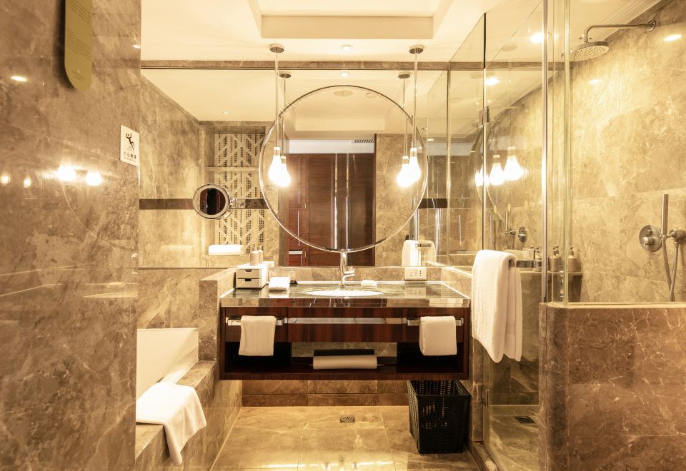 连通家庭套房 | 两房一厅