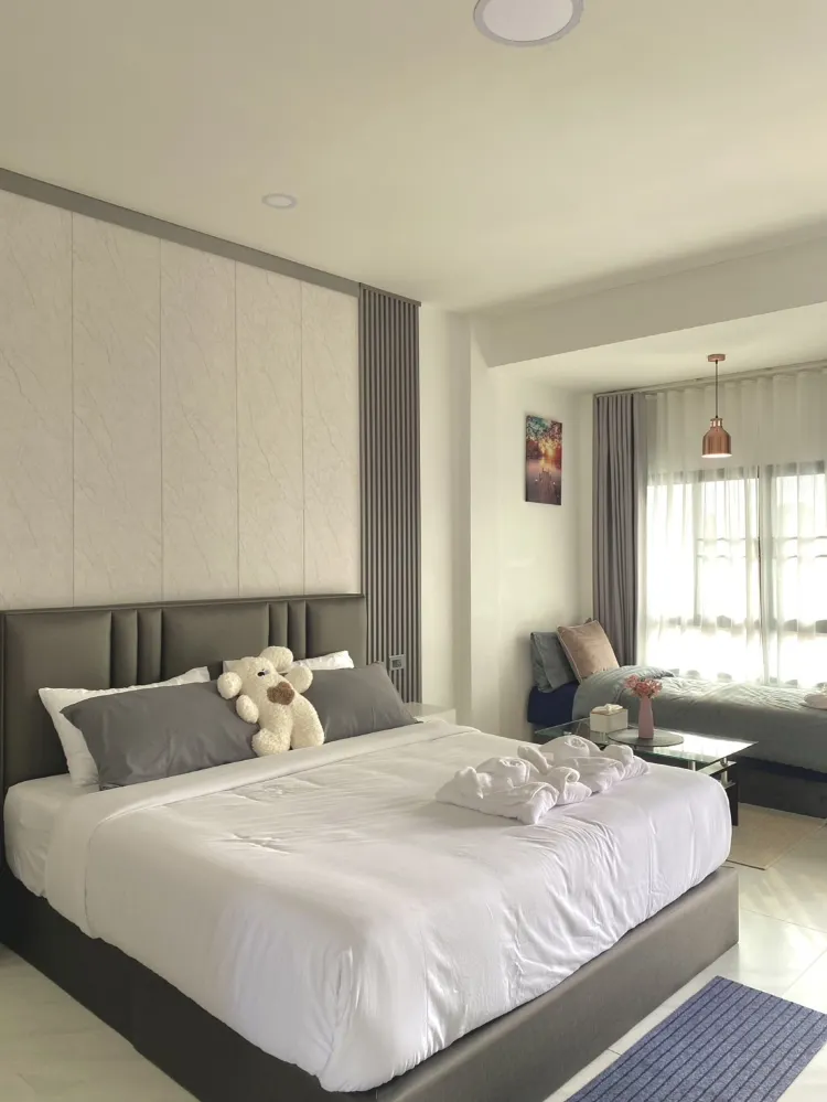 Triple Room-Netflix, With Shower