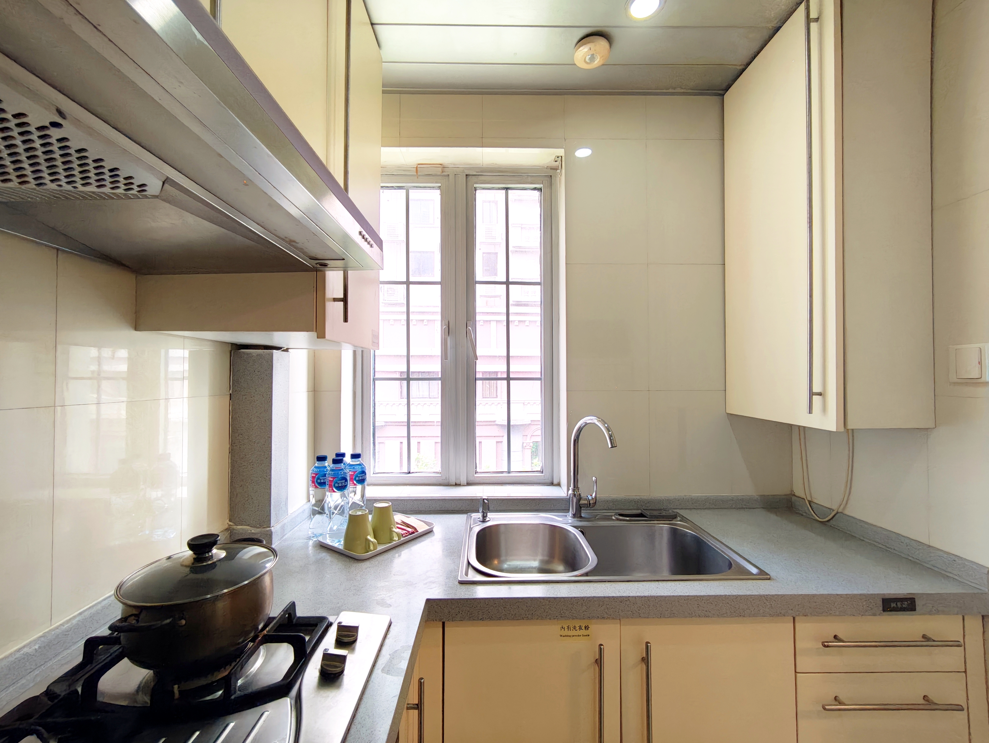 和睦家庭双床套房 |投屏电视 | 燃气灶厨房|滚筒洗衣机