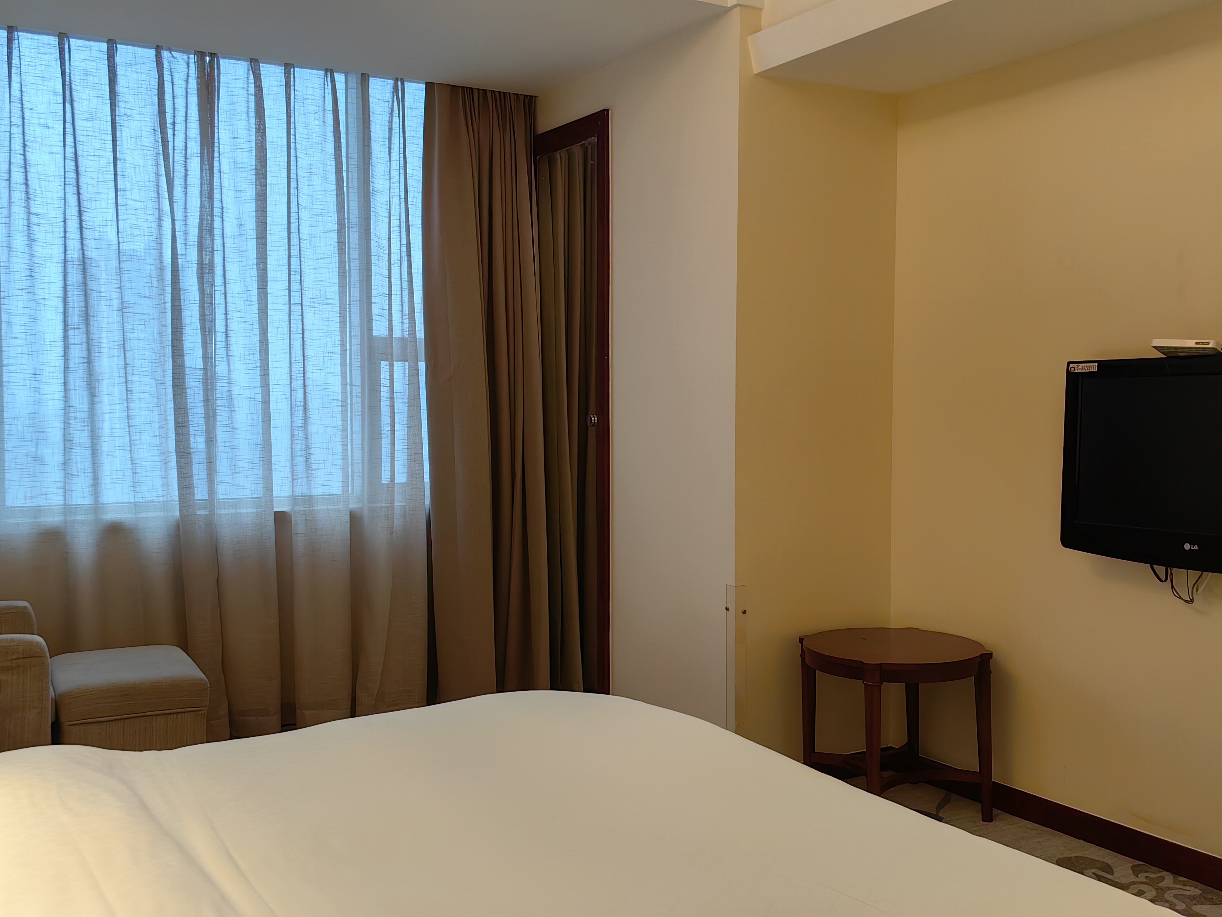 雅致江景家庭套房（一江两岸风光+双开间+浴缸）