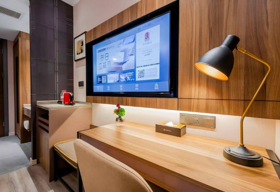 Selected Deluxe Business Room