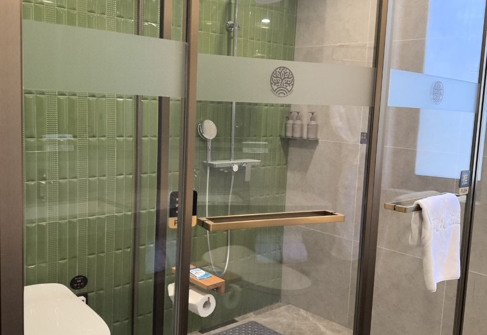 岛屿豪华大床房