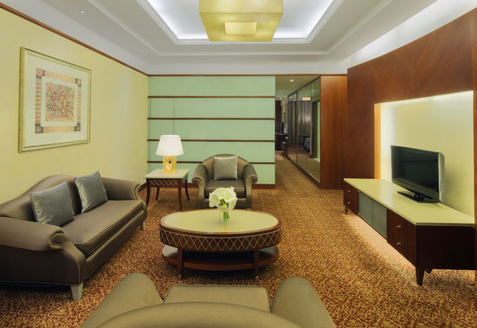 园景楼豪华套房大床