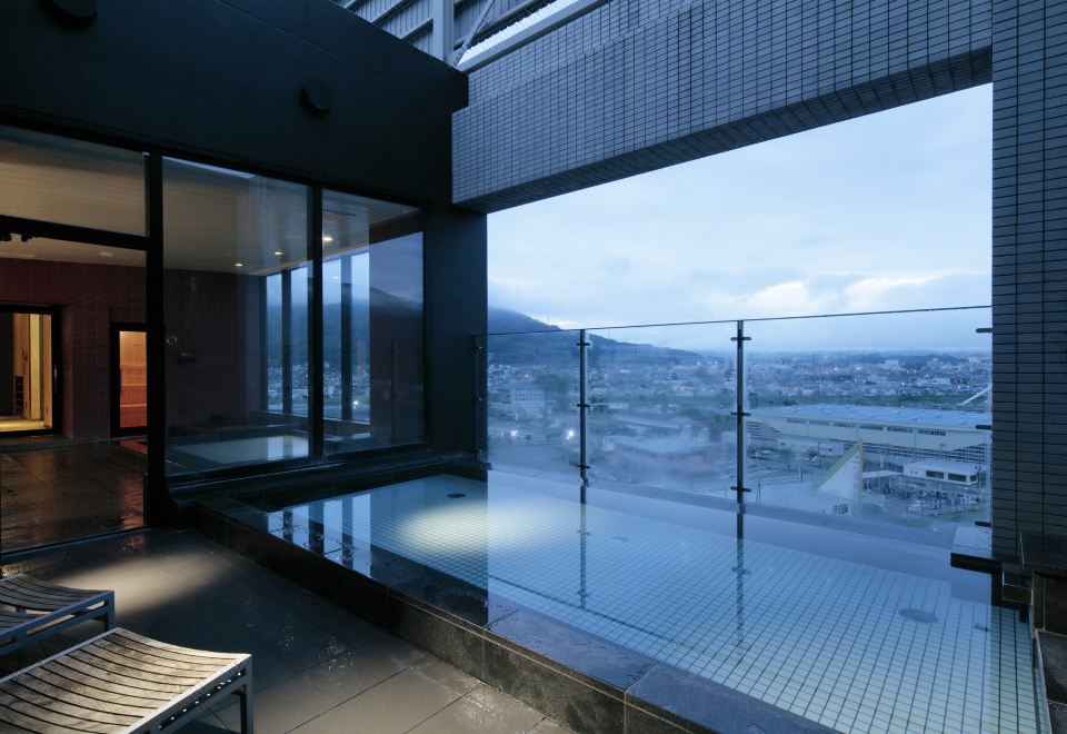 Candeo Hotels Chino - Housity