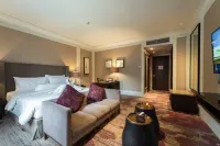 I Hotel Batam