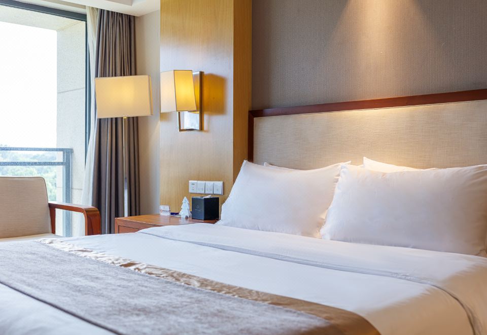 主楼·园景大床间