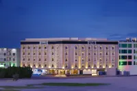 Staybridge Suites AL KHOBAR CITY by IHG Hotel di 