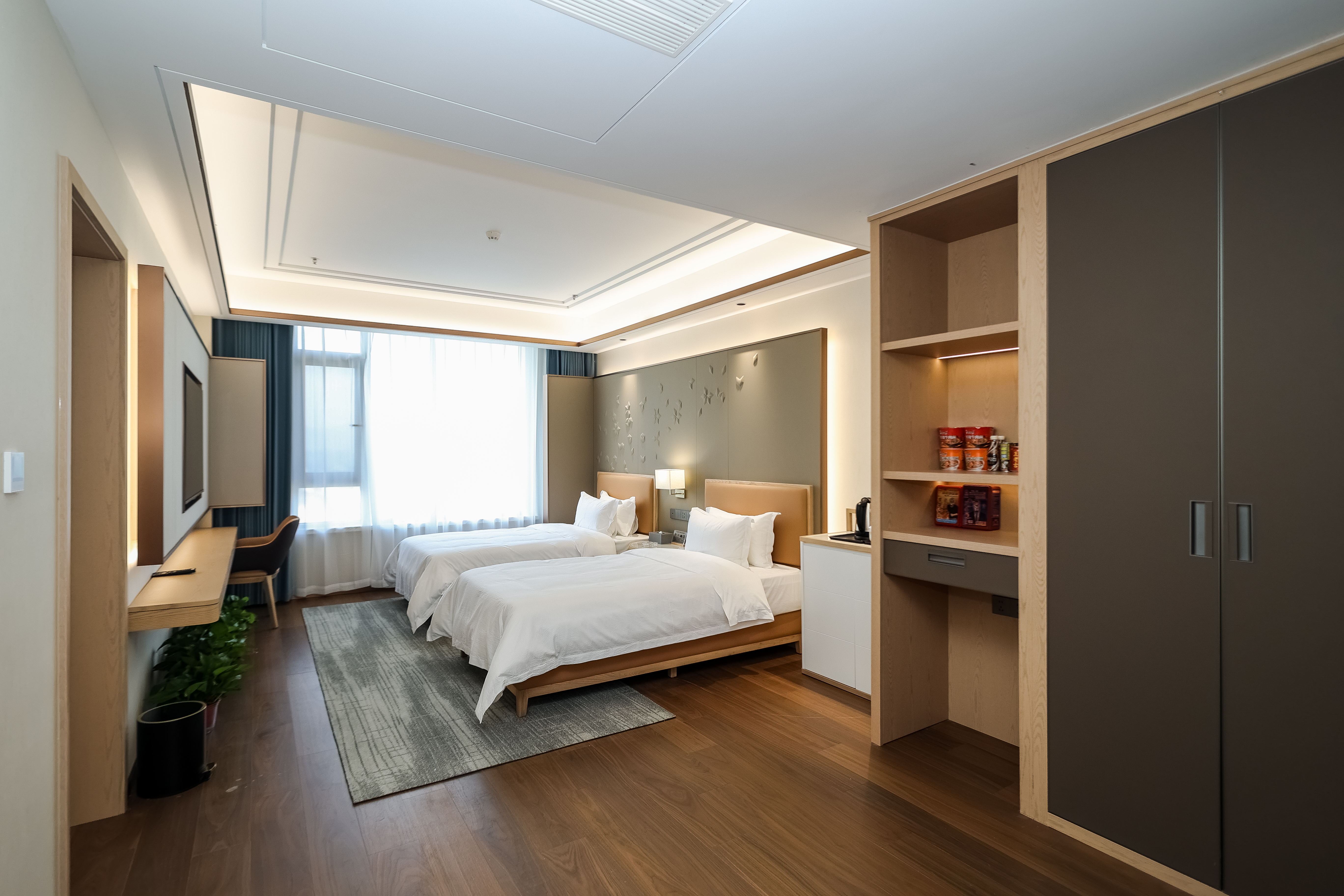 行政山景家庭套房