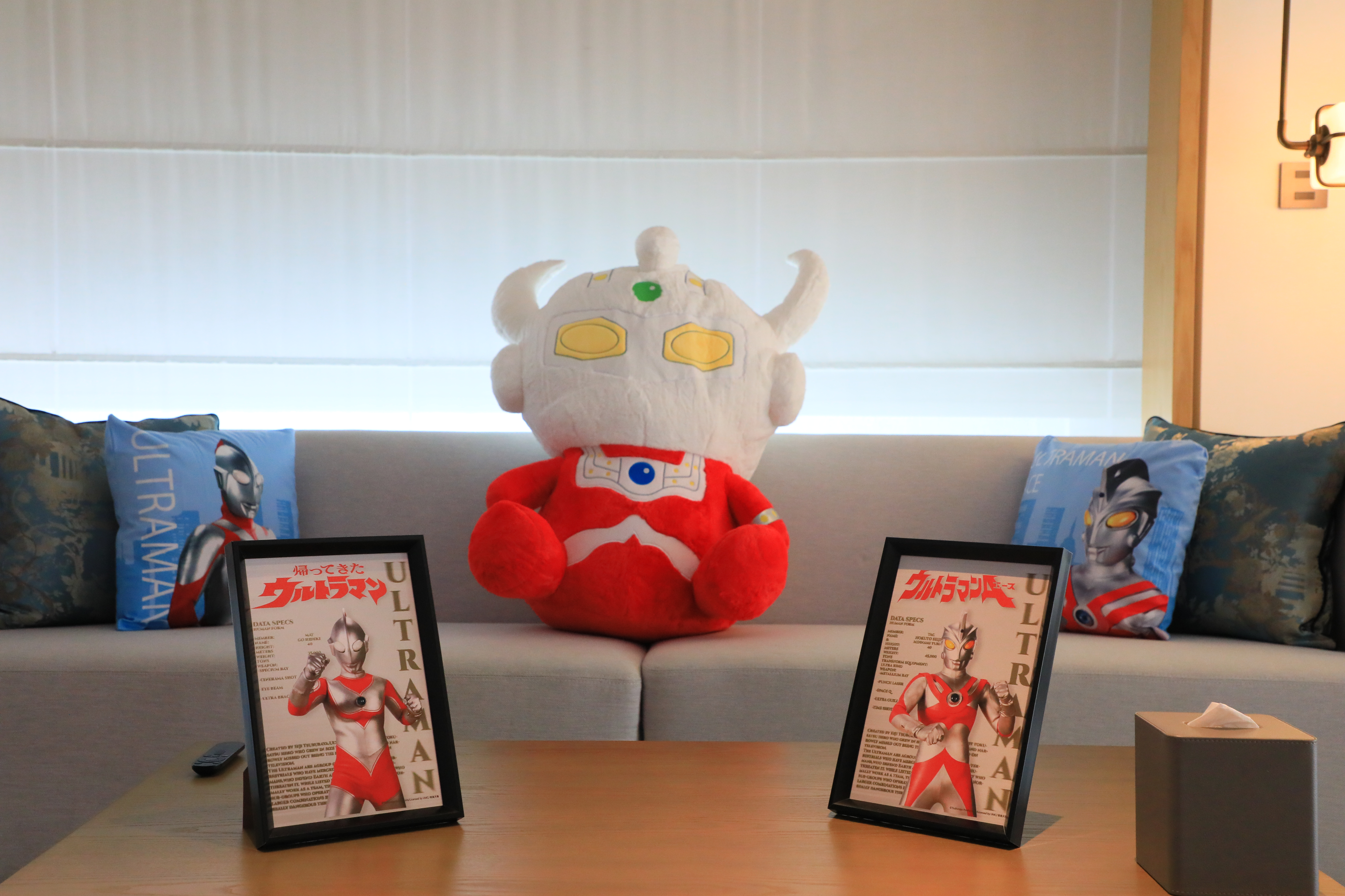 经典奥特曼主题湖景套房