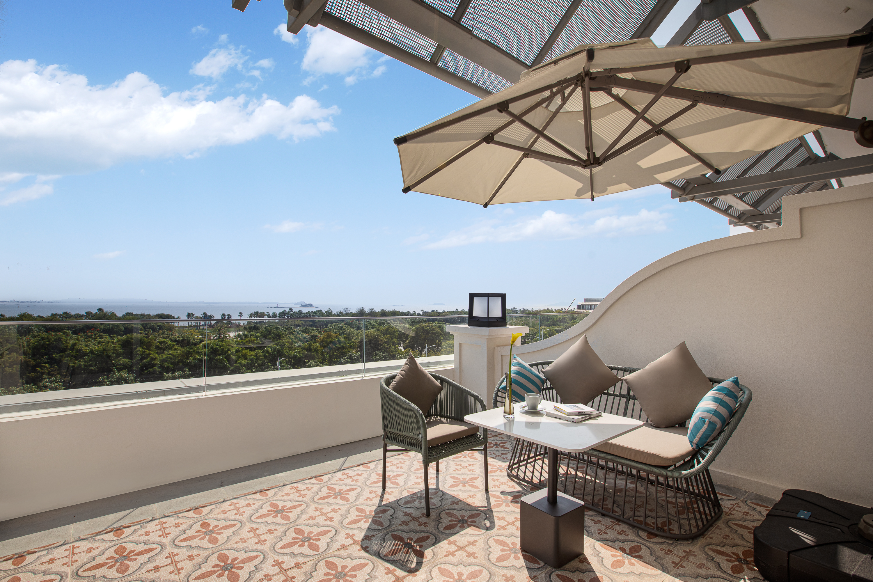 行政海景大床房（大露台）