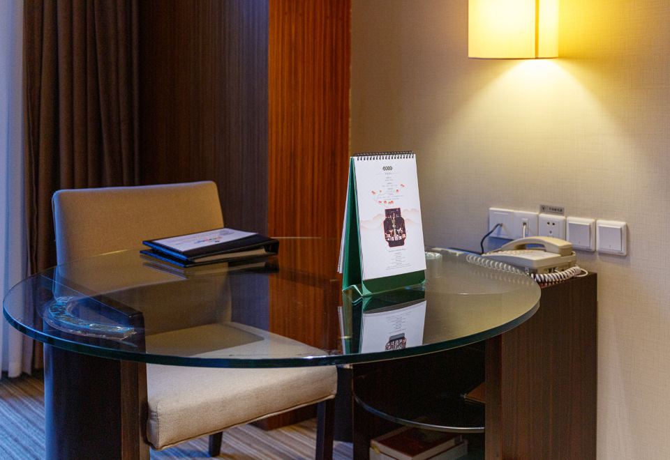 貴賓樓·水榭大床間