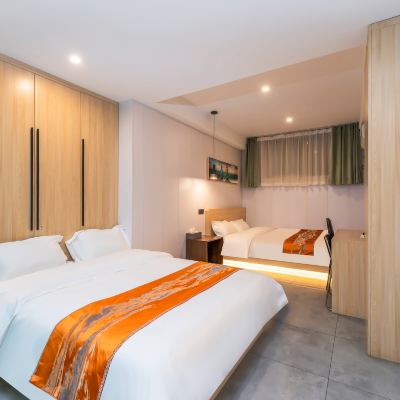 舒適家庭房（獨立空調） 芸汐飯店（青島膠東國際機場）優惠