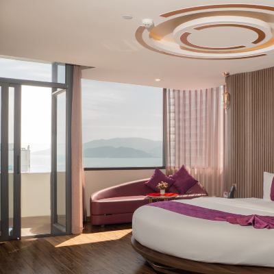 海景甄選行政房帶陽台 芽莊V酒店優惠