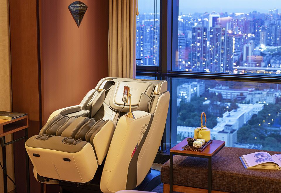 MASS舒緩零壓雙床房（享用iRest豪華按摩椅）