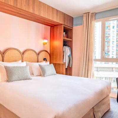 Penthouse 9 People 馨樂庭馬賽卡斯特拉娜酒店優惠