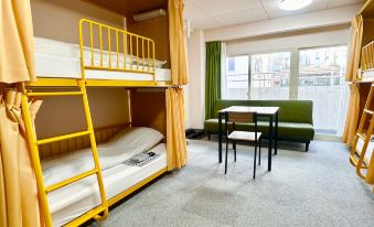 Sakura Hotel Jimbocho - Housity