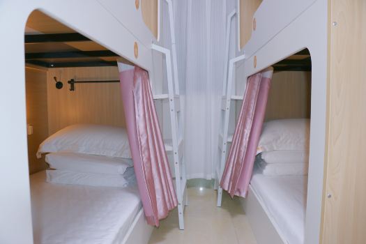 Huiyi Select · Female Only Hostel (Haikou Qilou Old Street)