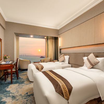 觀海日出雙床房 珠海怡景灣大飯店（情侶路海濱泳場店）優惠