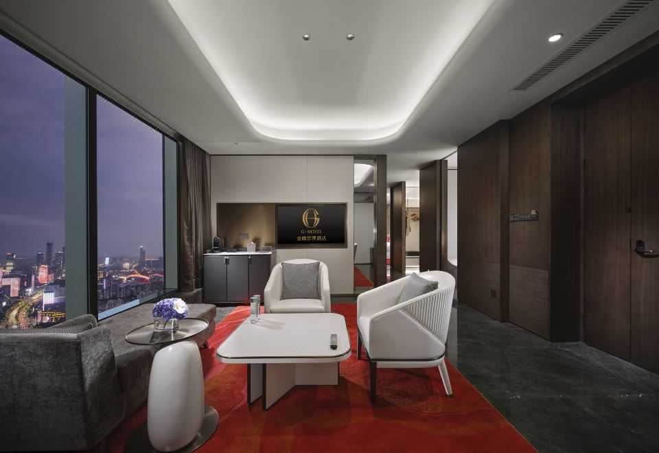 双卧室豪华联通套双床房-270°江景