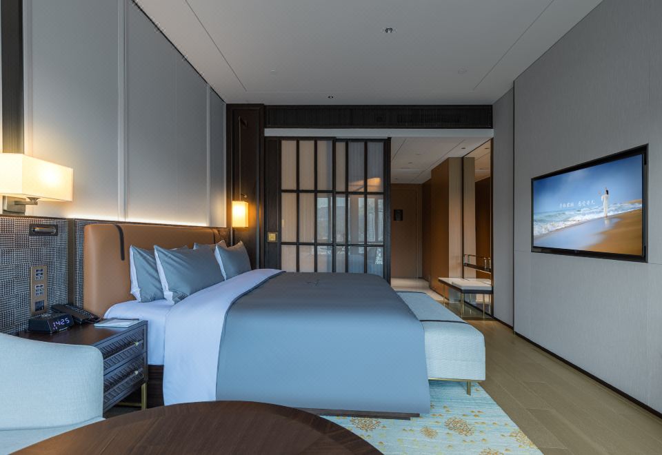 行政江景大床房