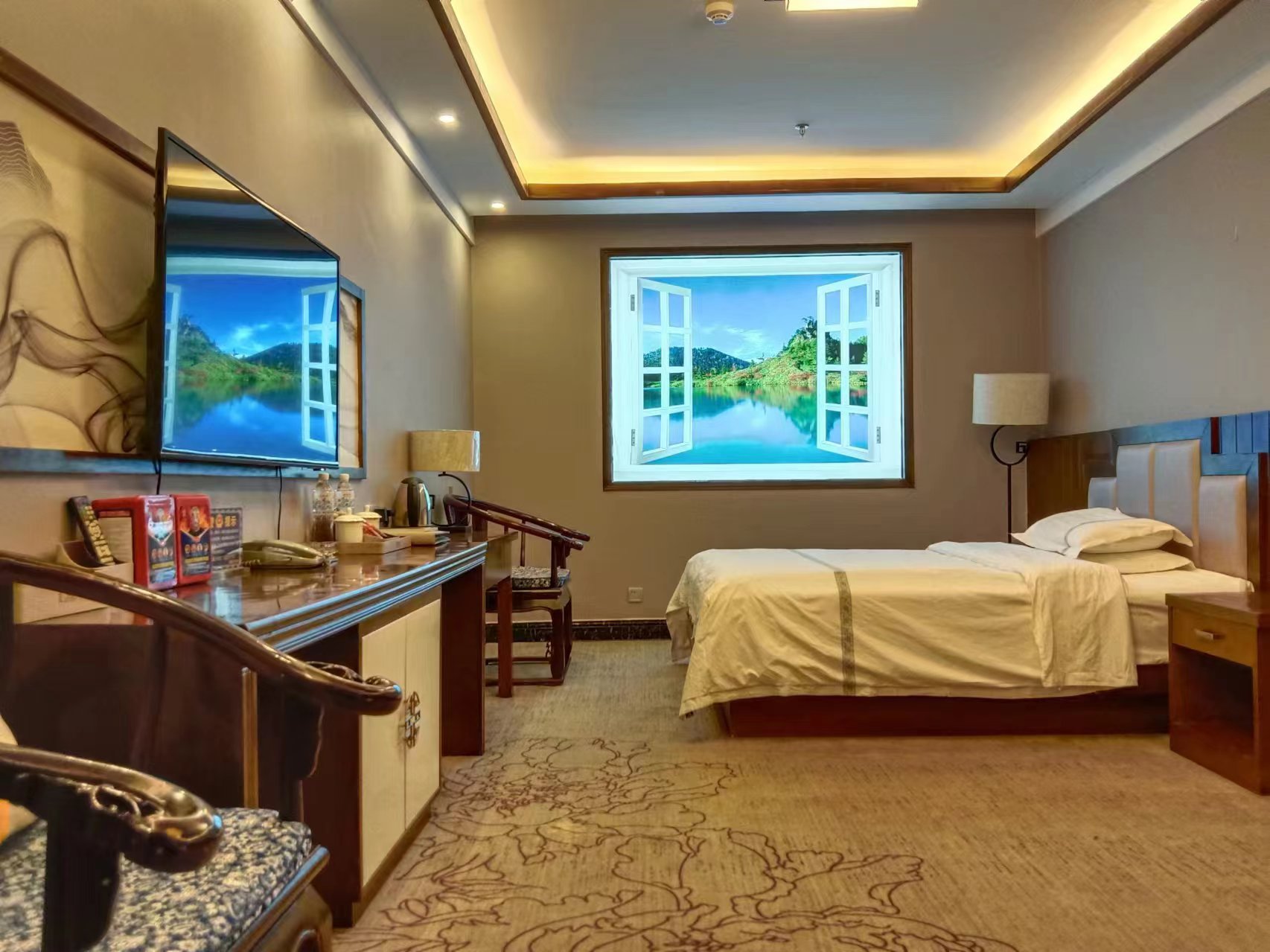 温馨大床房（无窗）