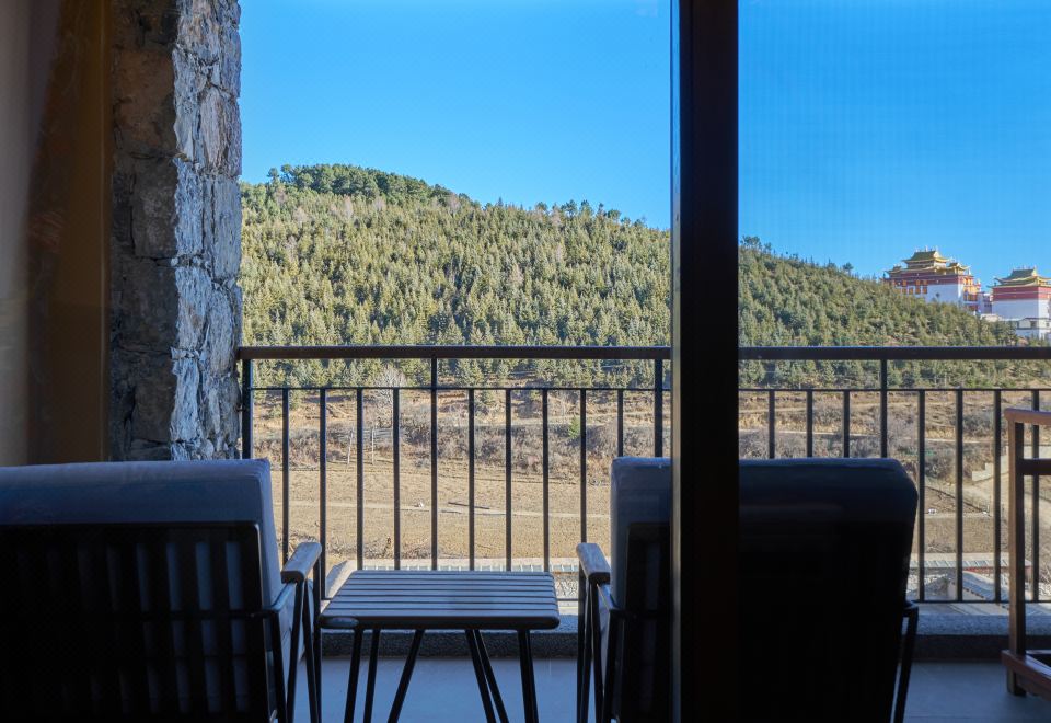 尊享豪華大床房