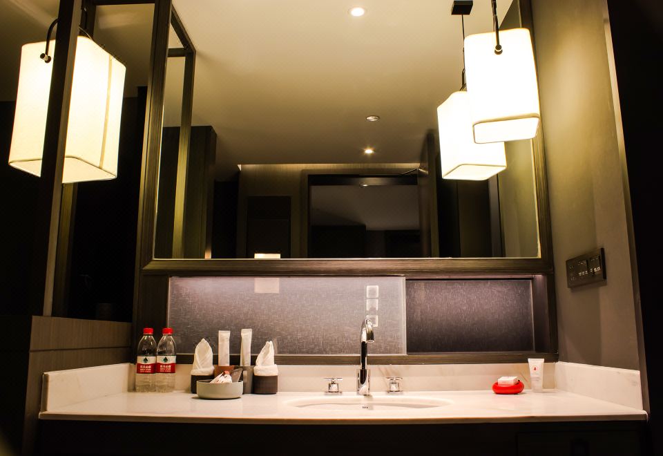 庐舍园景大床房