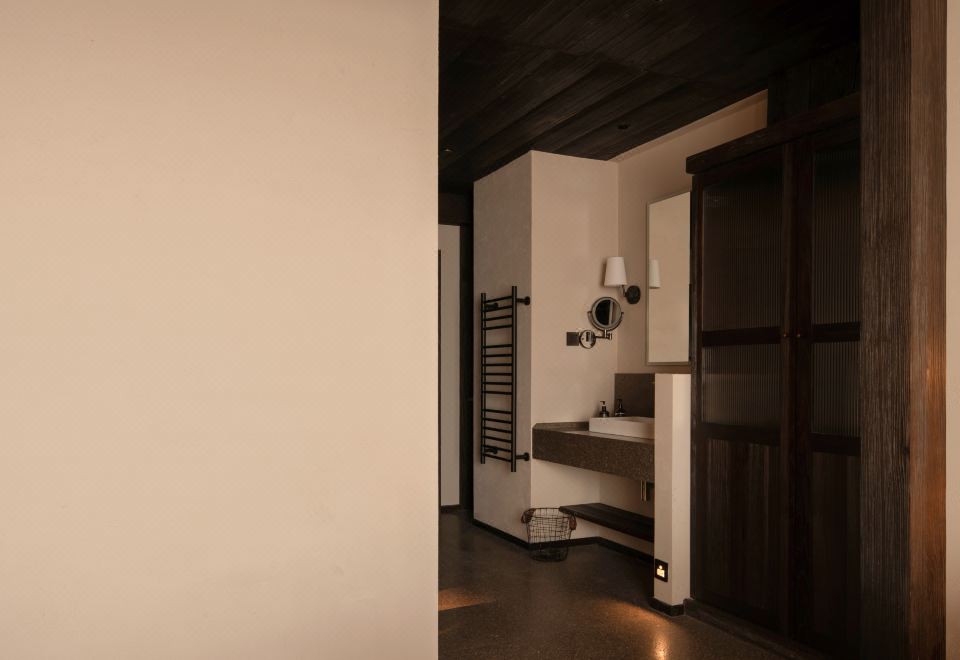 Yagong Snow Mountain View Double Bed Room