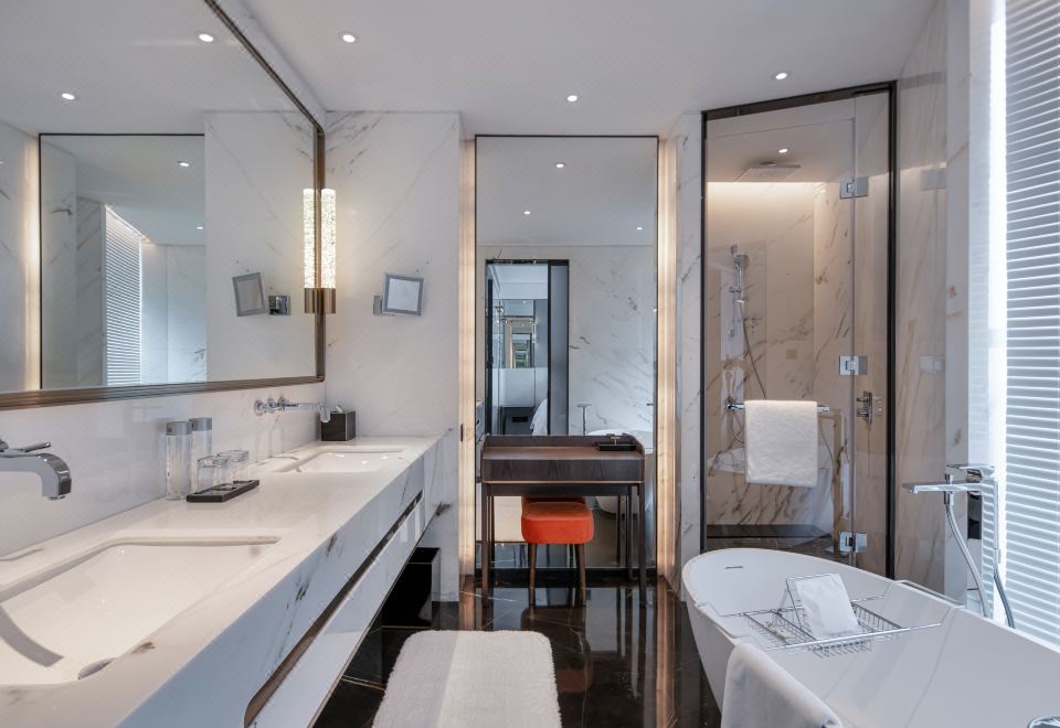 The Langbo Chengdu, in The Unbound Collection by HyattPremier Family 2-Bedroom Suite