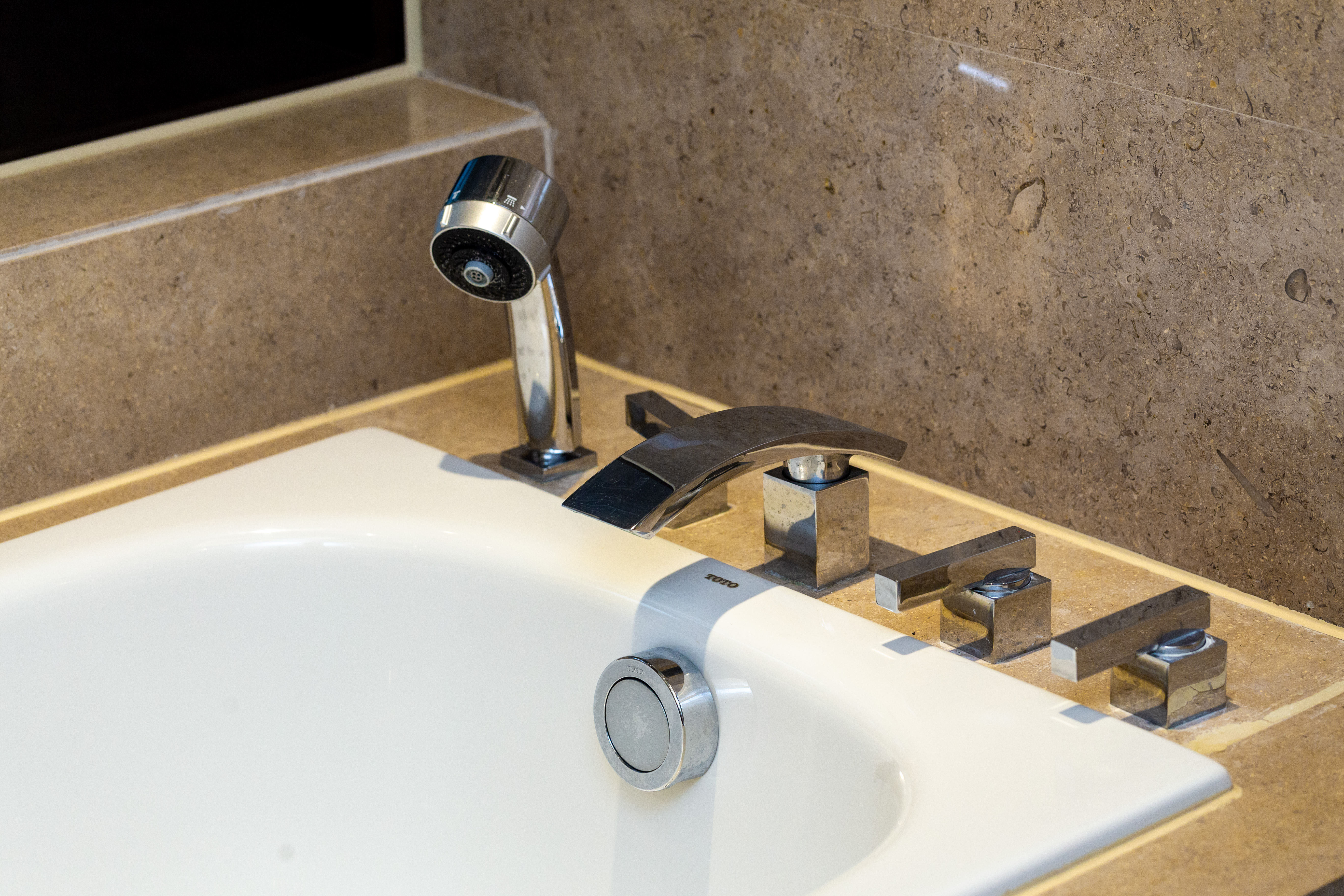 宽景露台?两室一厅公寓套房