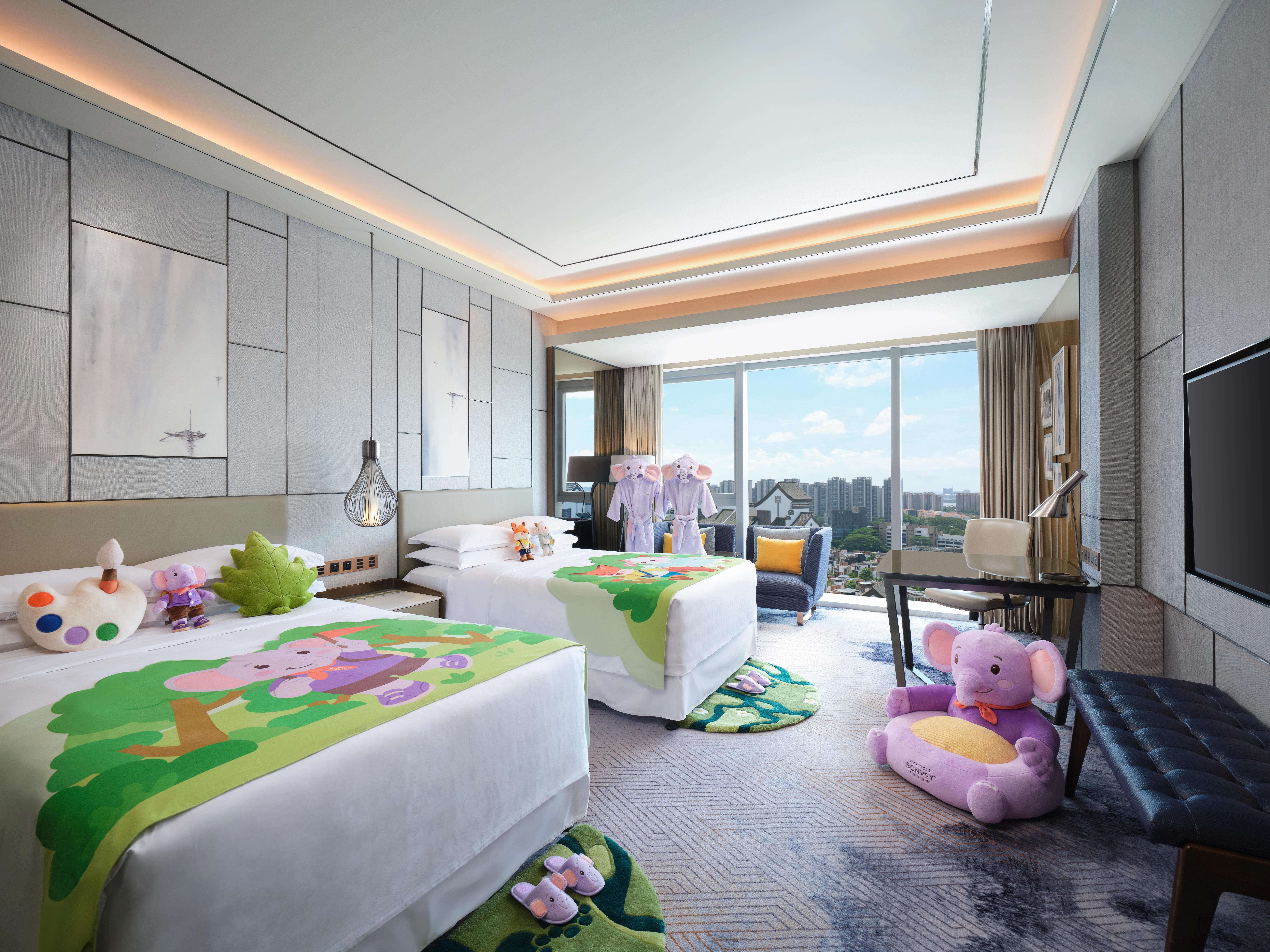 诺亚的丛林探险主题双床房